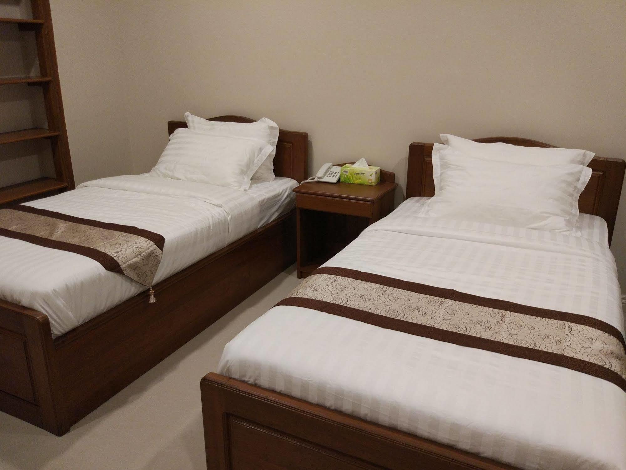 Ruby Garden Hotel Yangon Exterior photo